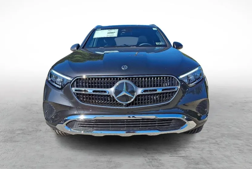 2026 Mercedes Benz GLC 300 4MATIC photo 1
