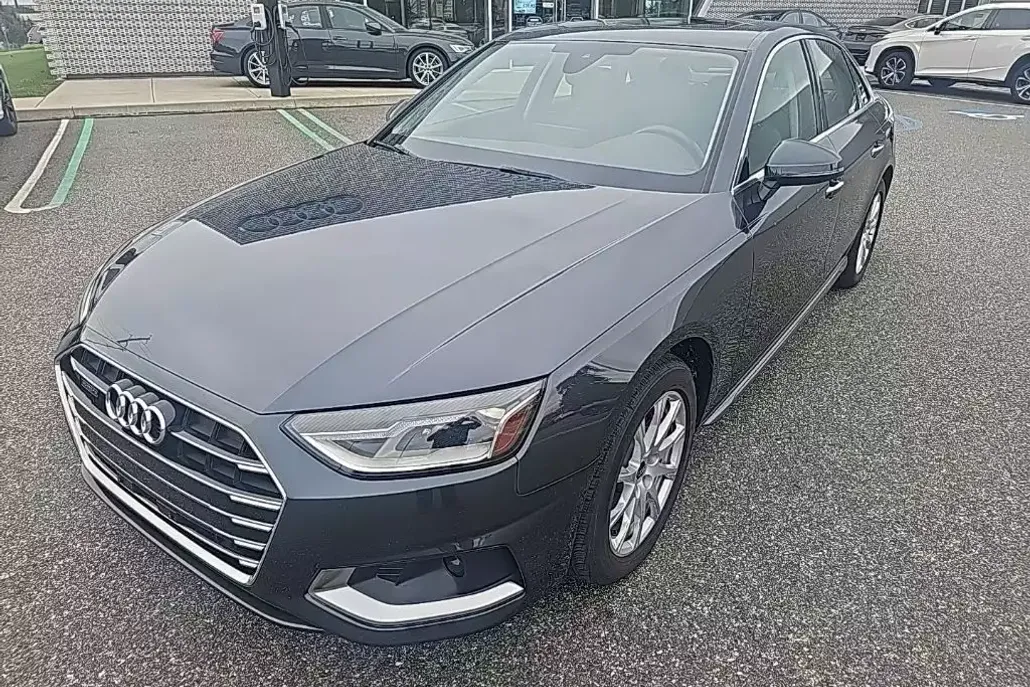 2021 Audi A4 40 Premium Quattro photo 1