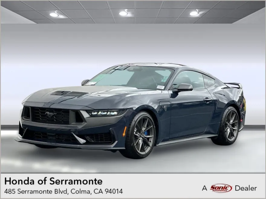 2025 Ford Mustang Dark Horse photo 1