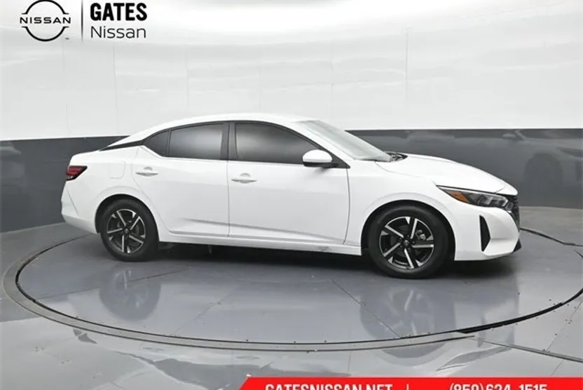 2025 Nissan Sentra SV photo 1