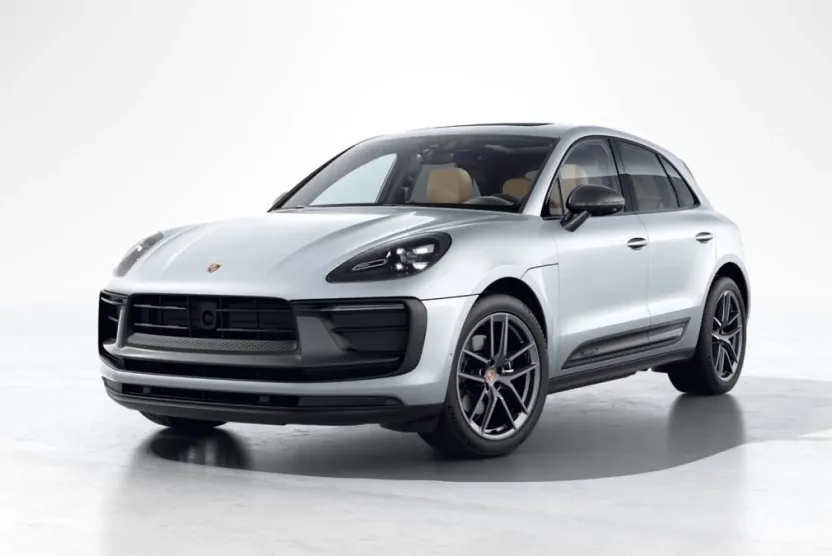 2026 Porsche Macan T photo 1