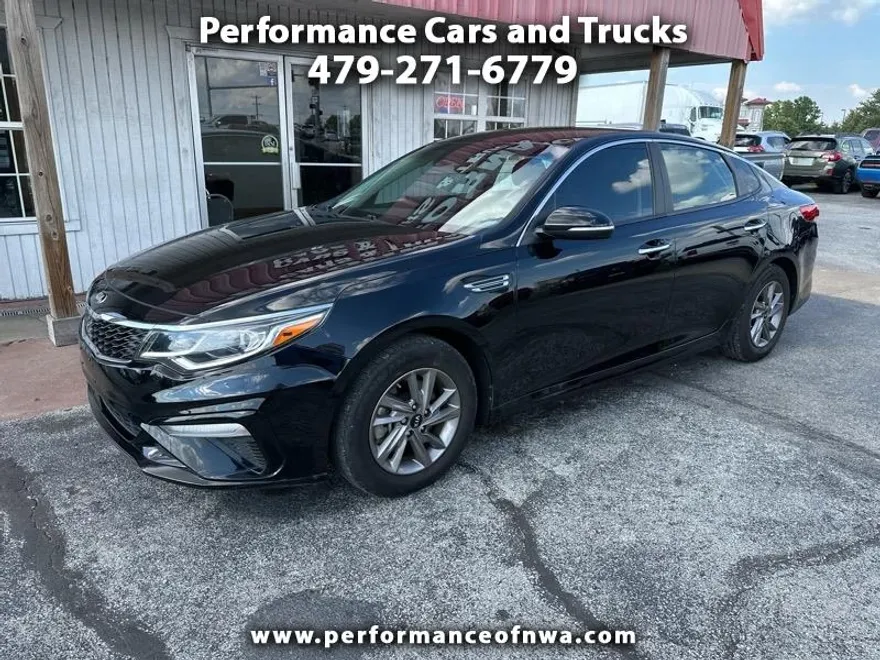 2020 Kia Optima LX SE photo 1