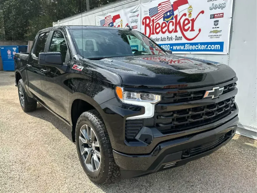 2025 Chevrolet Silverado 1500 RST photo 1