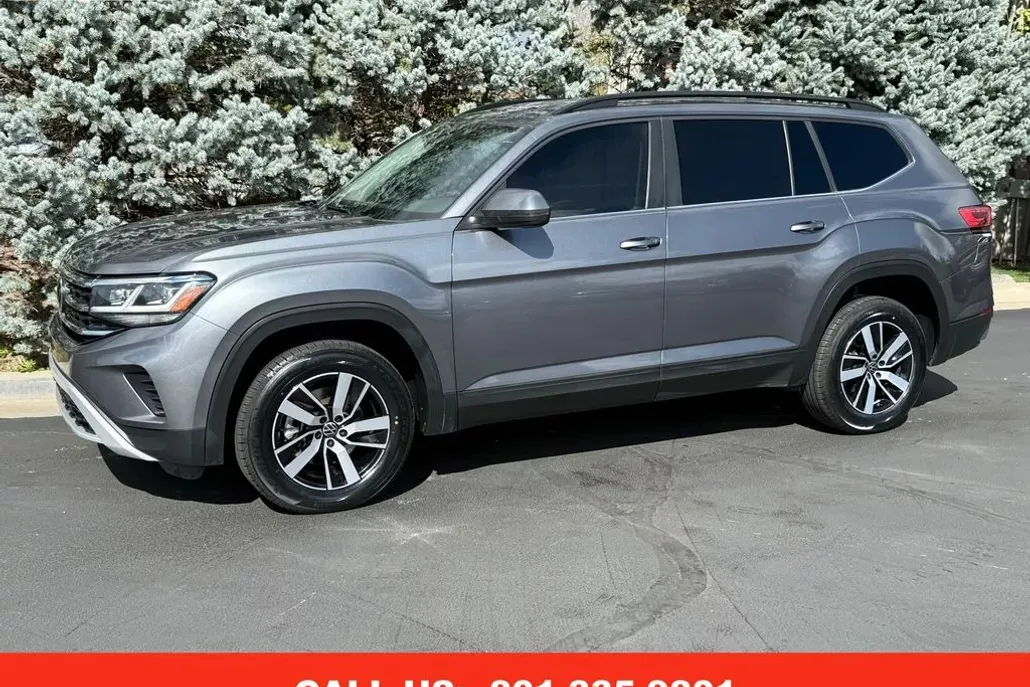 2021 Volkswagen Atlas SE photo 1