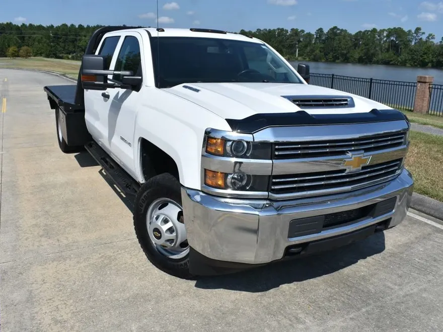 2018 Chevrolet Silverado 3500HD Work Truck photo 1