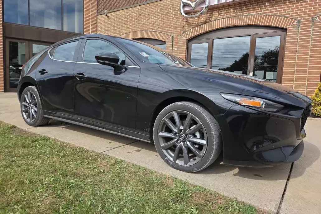 2024 Mazda Mazda3 Hatchback 2.5 s Preferred photo 1
