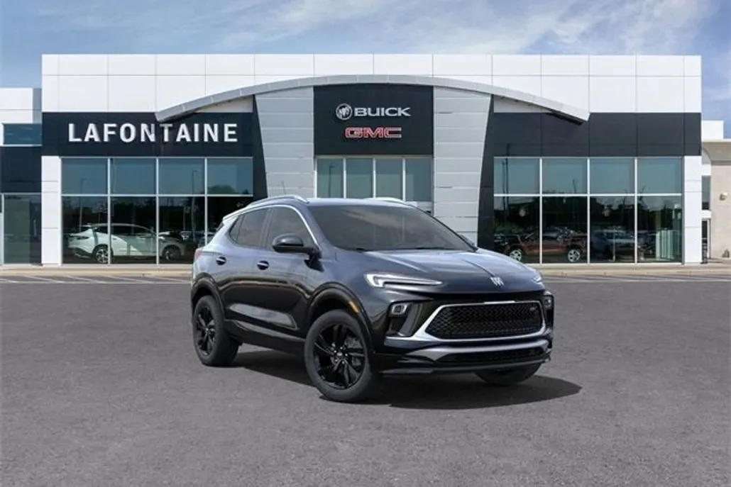 2025 Buick Encore GX Sport Touring photo 1