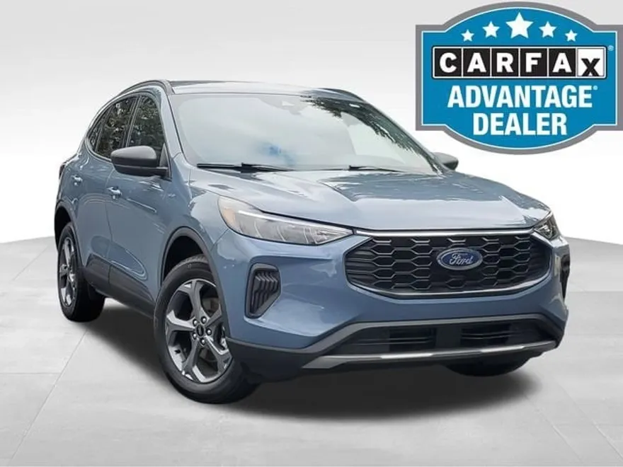 2025 Ford Escape ST-Line photo 1