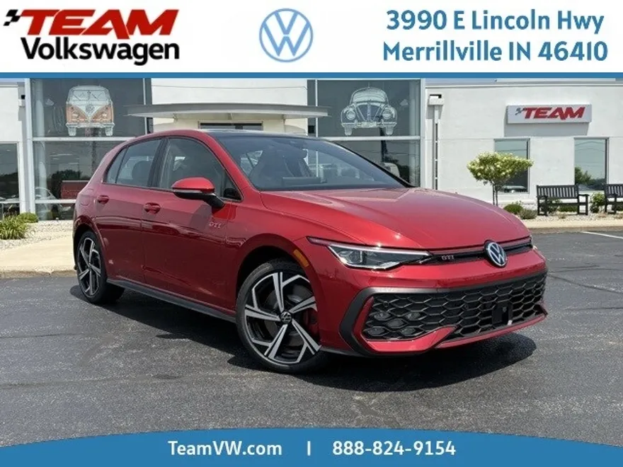 2025 Volkswagen Golf GTI SE photo 1