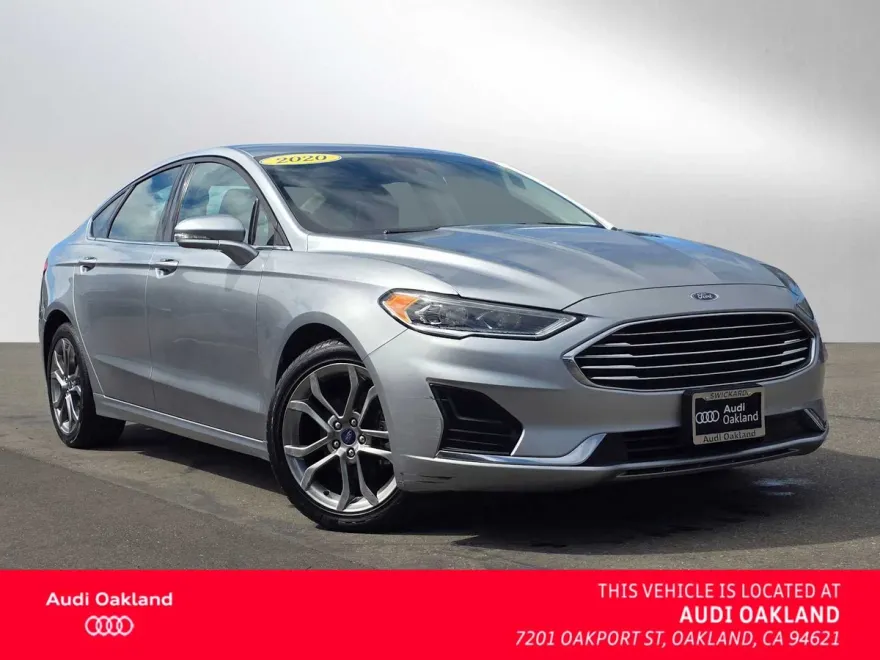 2020 Ford Fusion SEL photo 1