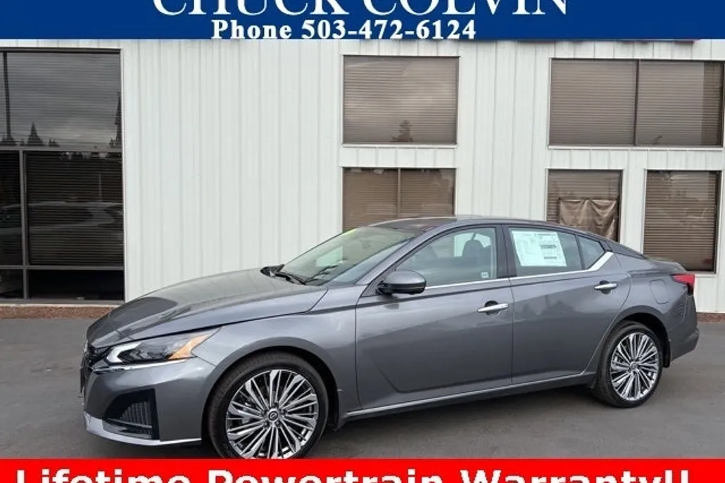 2025 Nissan Altima 2.5 SL photo 1