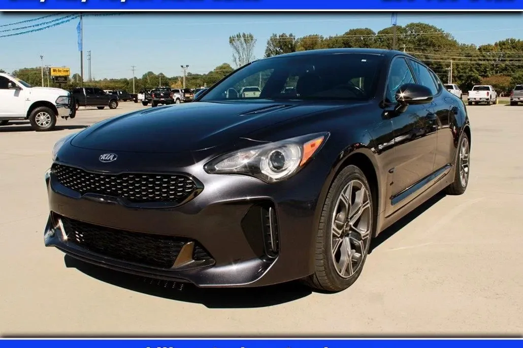 2021 Kia Stinger photo 1