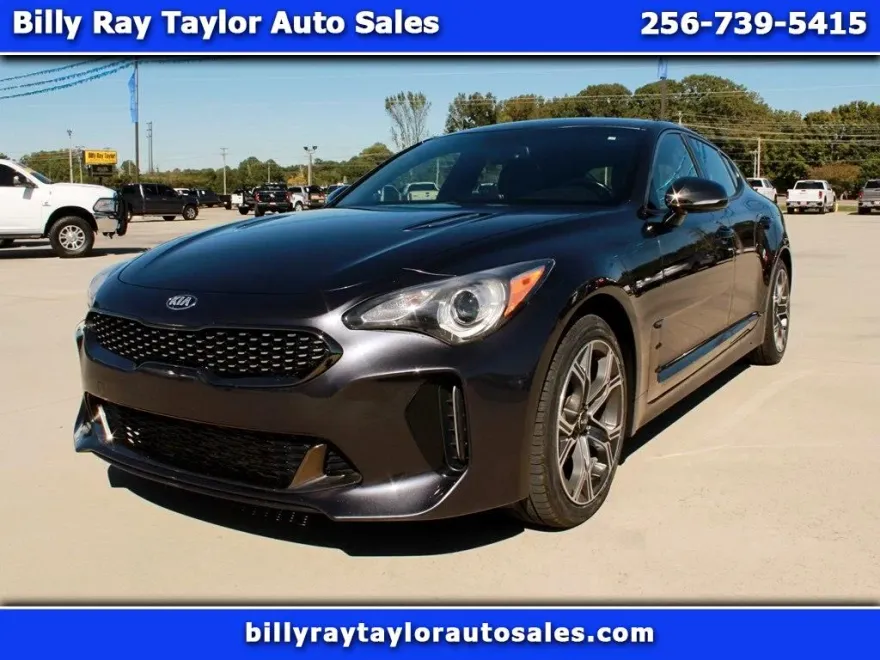 2021 Kia Stinger photo 1