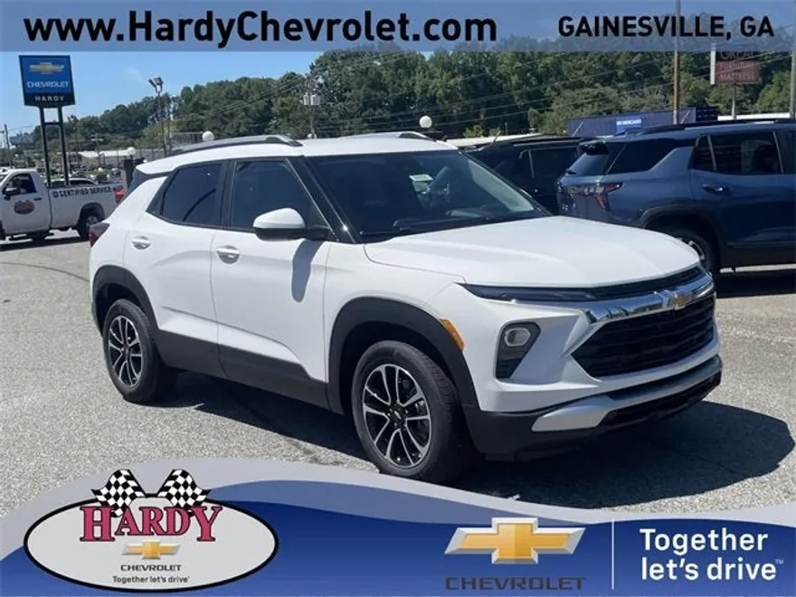 2026 Chevrolet Trailblazer LT photo 1