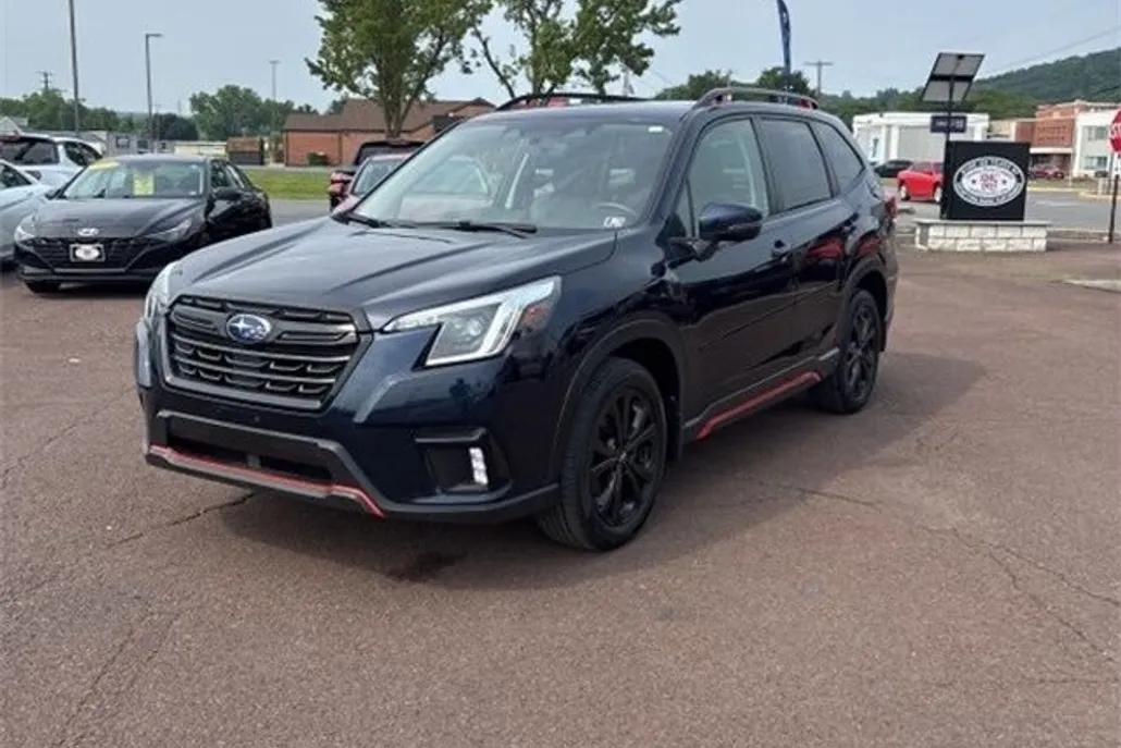 2022 Subaru Forester Sport photo 1