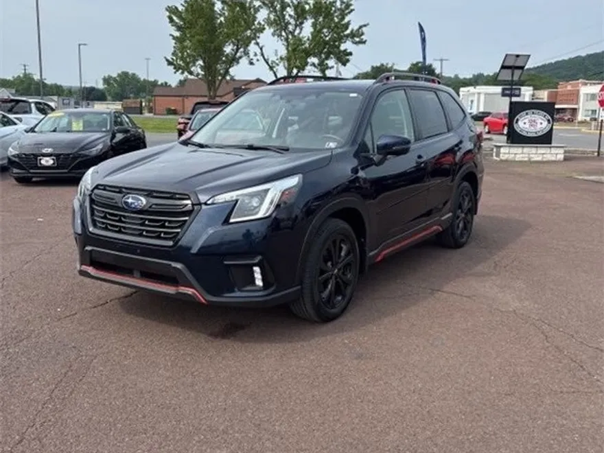 2022 Subaru Forester Sport photo 1