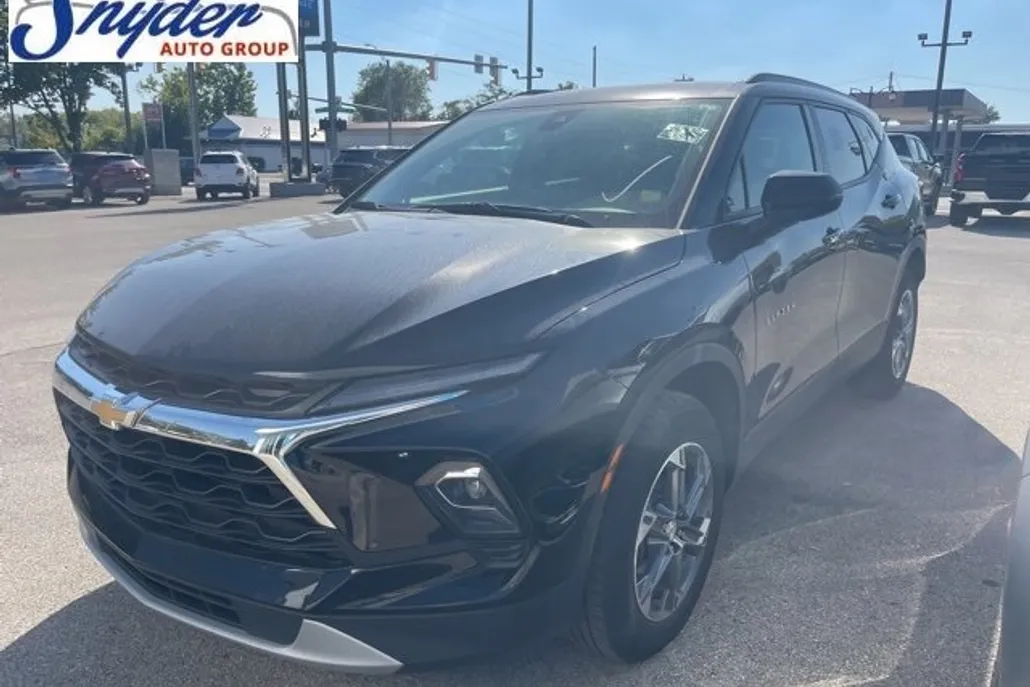 2023 Chevrolet Blazer 2LT photo 1