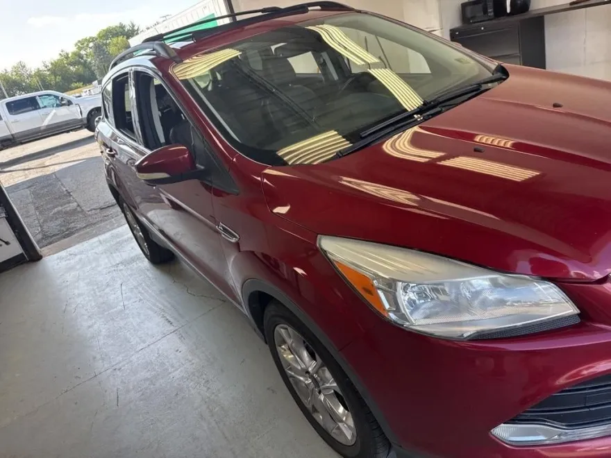 2013 Ford Escape SEL photo 1