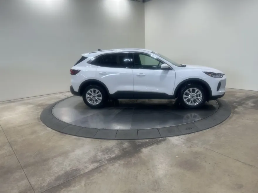 2023 Ford Escape Active photo 1