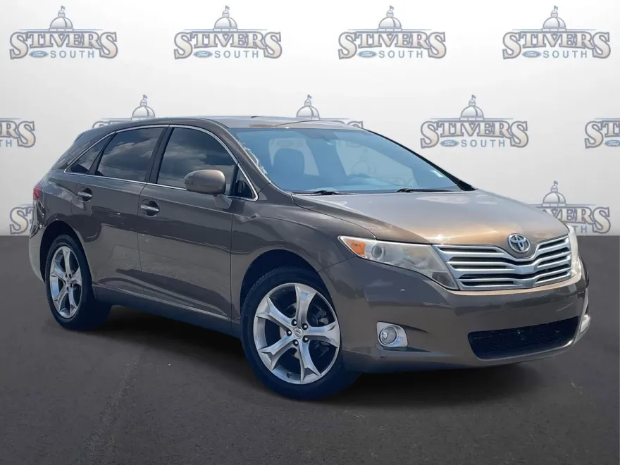 2010 Toyota Venza Base photo 1