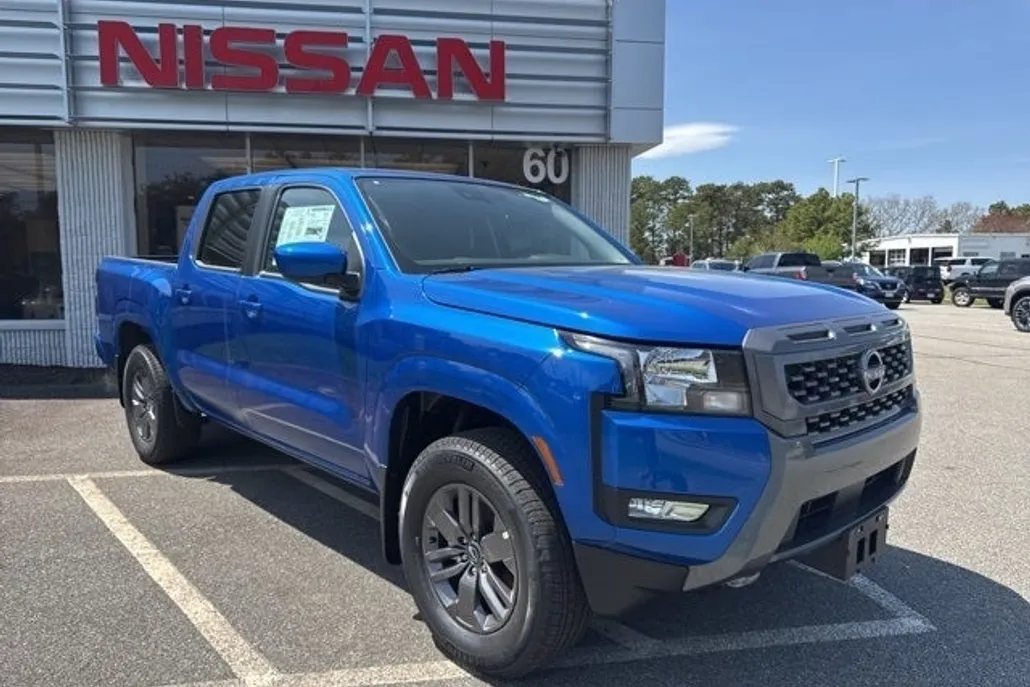 2025 Nissan Frontier Crew Cab SV photo 1