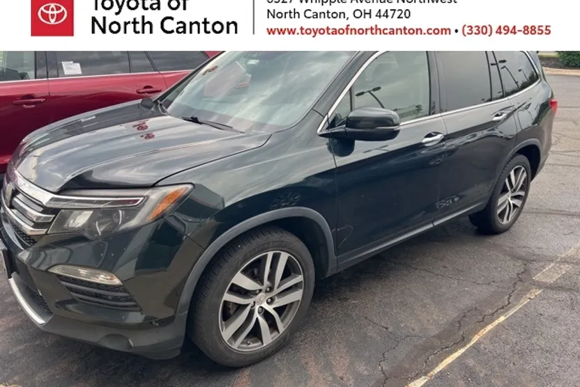 2017 Honda Pilot Elite photo 1