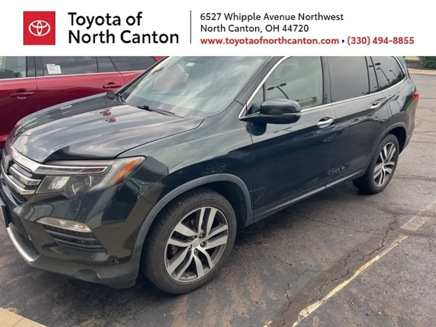 2017 Honda Pilot Elite photo 1