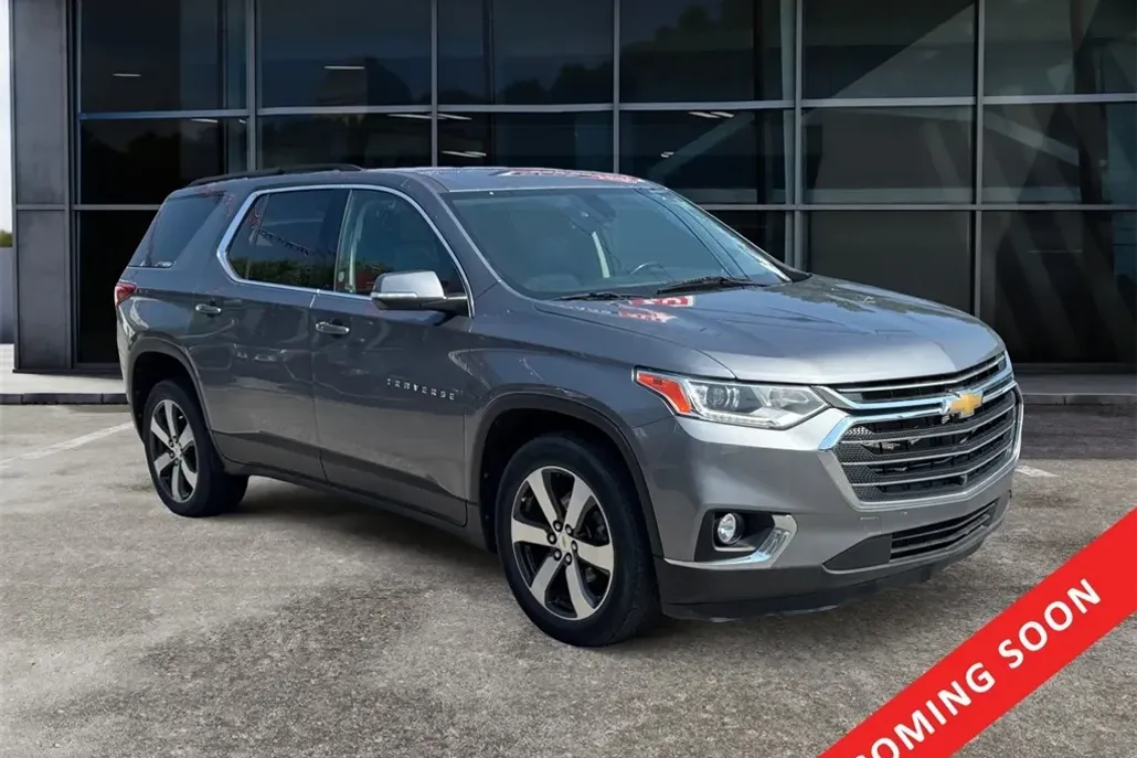 2021 Chevrolet Traverse Leather photo 1