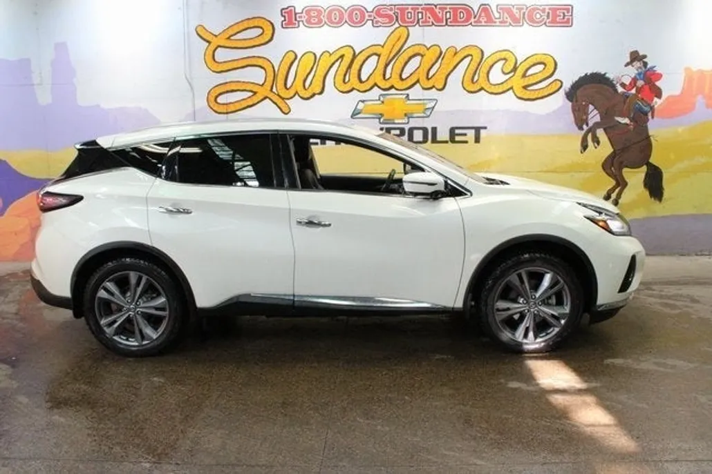 2021 Nissan Murano Platinum photo 1