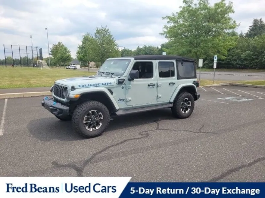 2024 Jeep Wrangler Rubicon 4xe photo 1