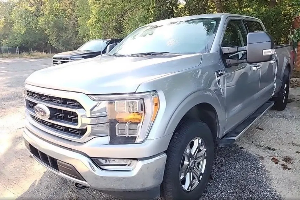 2022 Ford F-150 XLT photo 1