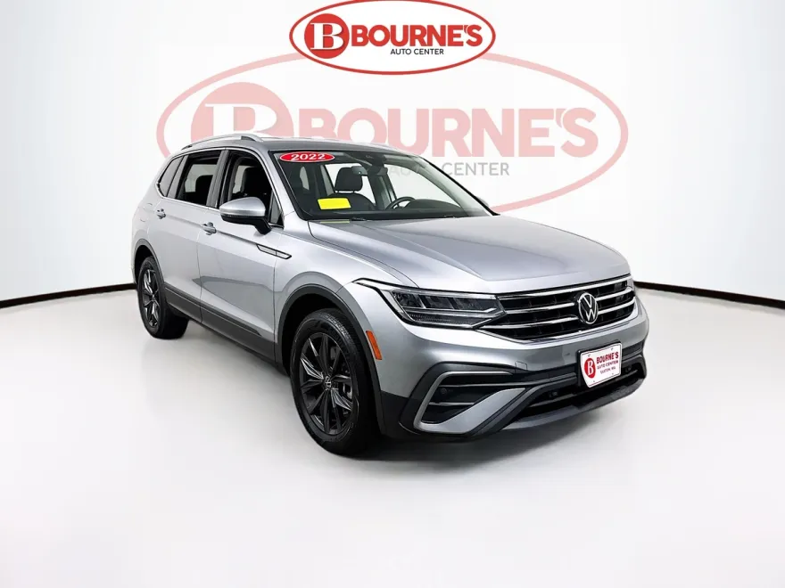 2022 Volkswagen Tiguan SE photo 1
