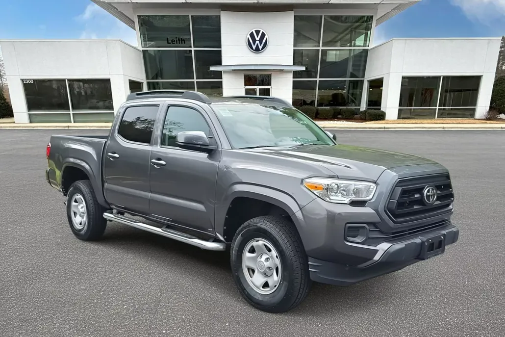 2021 Toyota Tacoma TRD V6 photo 1