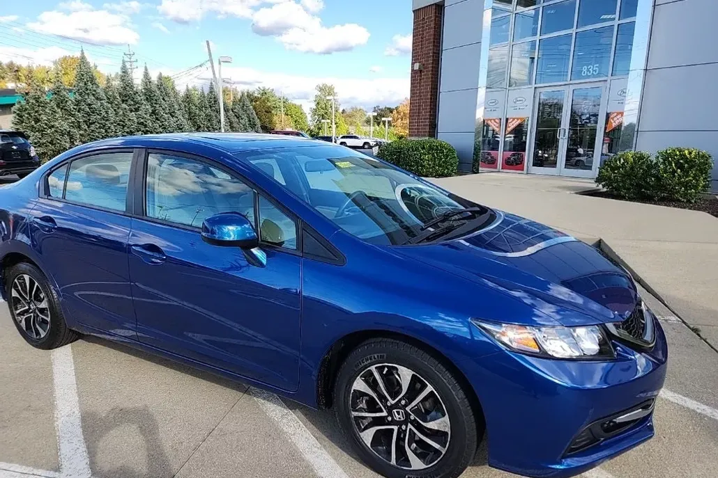 2013 Honda Civic EX photo 1