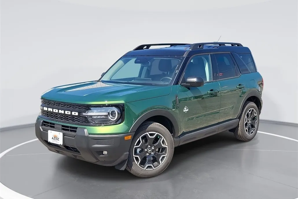 2025 Ford Bronco Sport Outer Banks photo 1