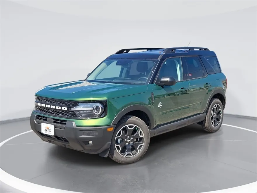 2025 Ford Bronco Sport Outer Banks photo 1