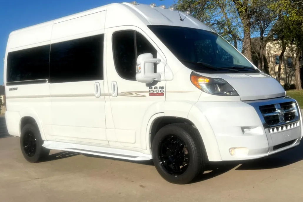 2016 Ram ProMaster 1500 High Roof Tradesman photo 1