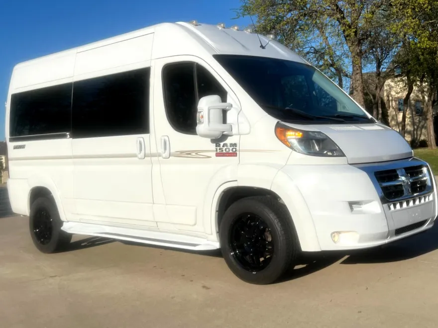 2016 Ram ProMaster 1500 High Roof Tradesman photo 1