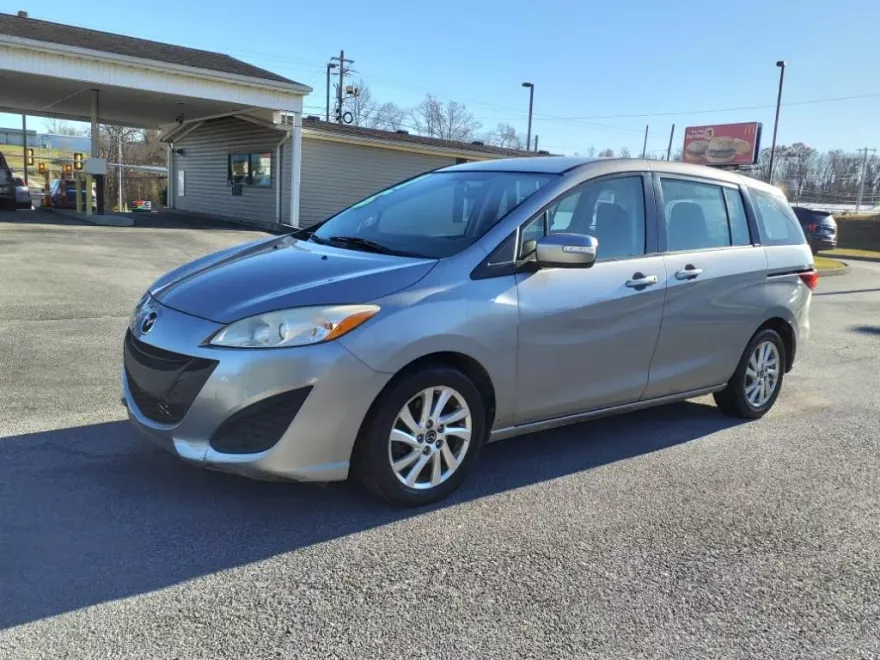 2015 Mazda Mazda5 Sport photo 1