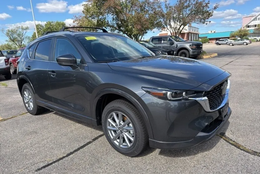 2025 Mazda CX-5 2.5 S Preferred photo 1