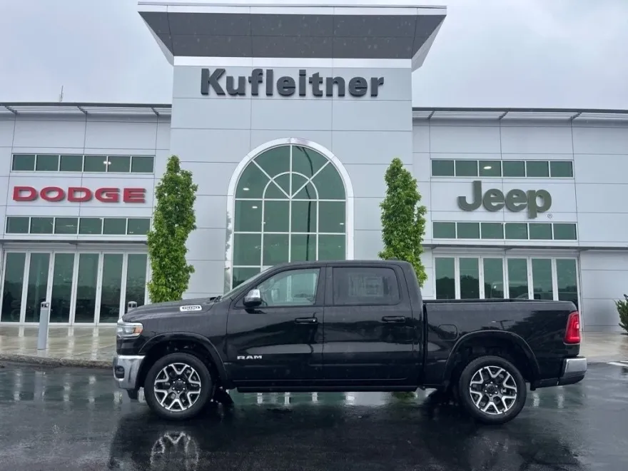 2025 Ram 1500 Laramie photo 1