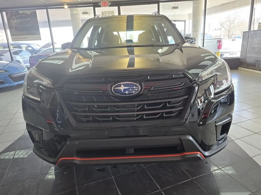 2022 Subaru Forester Sport photo 1