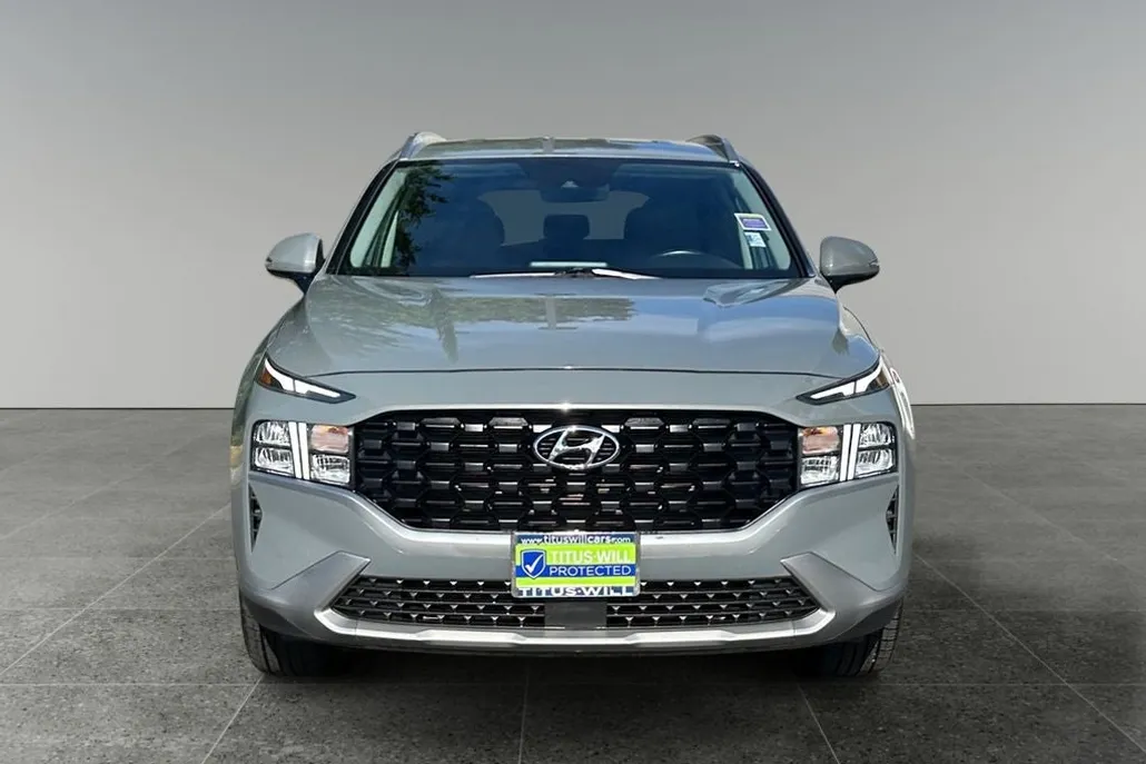 2023 Hyundai Santa Fe SEL photo 1