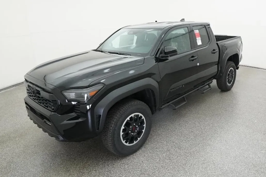 2025 Toyota Tacoma TRD Off-Road photo 1