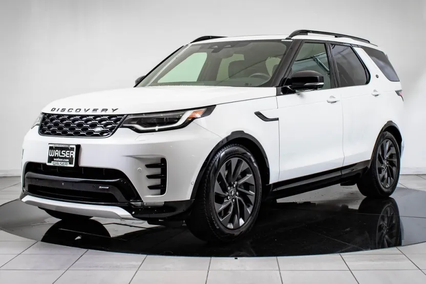 2023 Land Rover Discovery S R-Dynamic photo 1