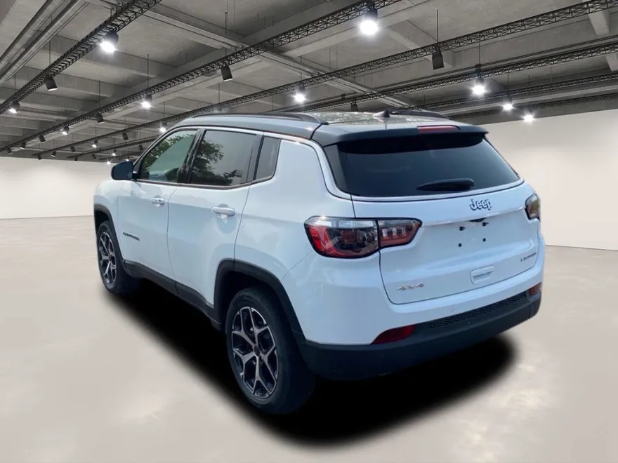 2025 Jeep Compass Limited photo 1