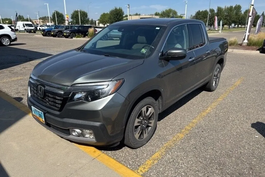 2017 Honda Ridgeline RTL-E photo 1
