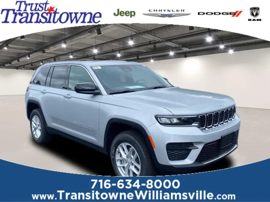 2025 Jeep Grand Cherokee Laredo X photo 1