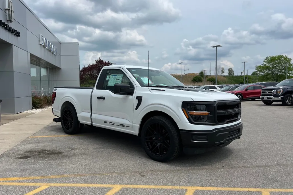 2025 Ford F-150 XL photo 1