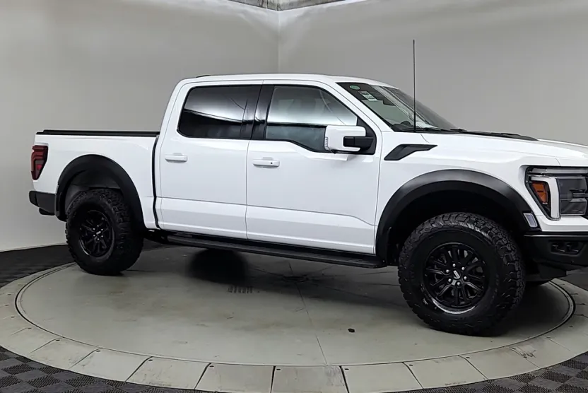 2024 Ford F-150 Raptor photo 1